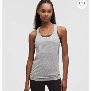 Swiftly Tech Racerback Tank Top 2.0
Hip Length